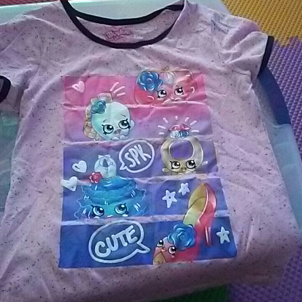 Girls Shopkin t-shirt